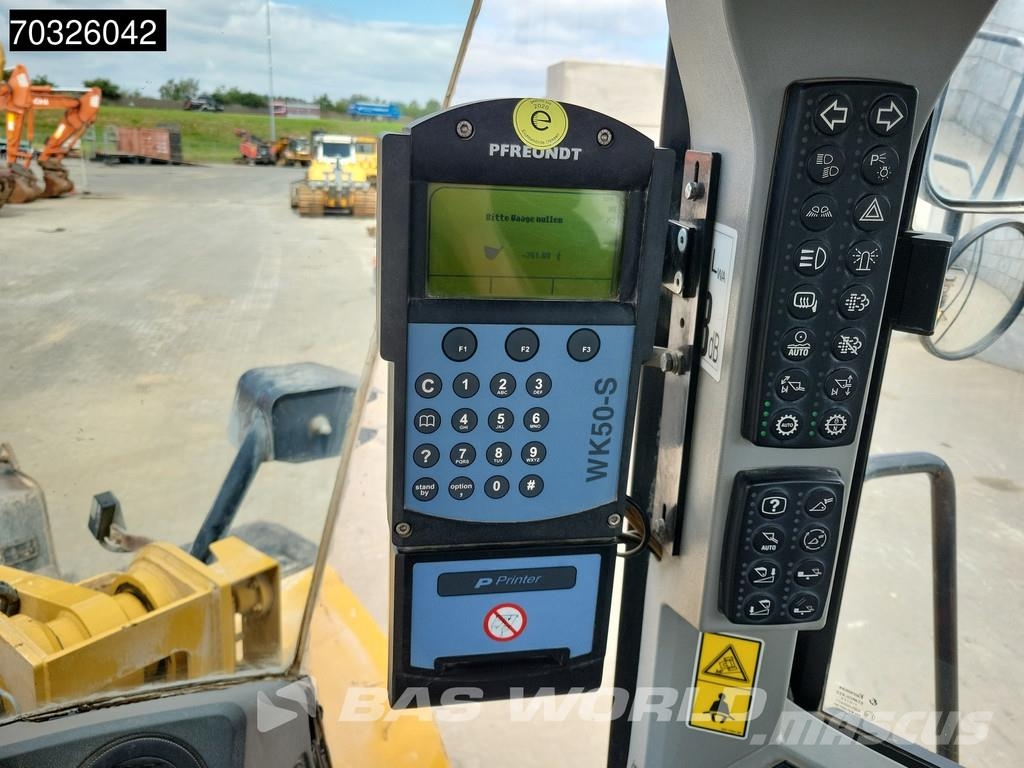 CAT 966 K Cargadoras sobre ruedas