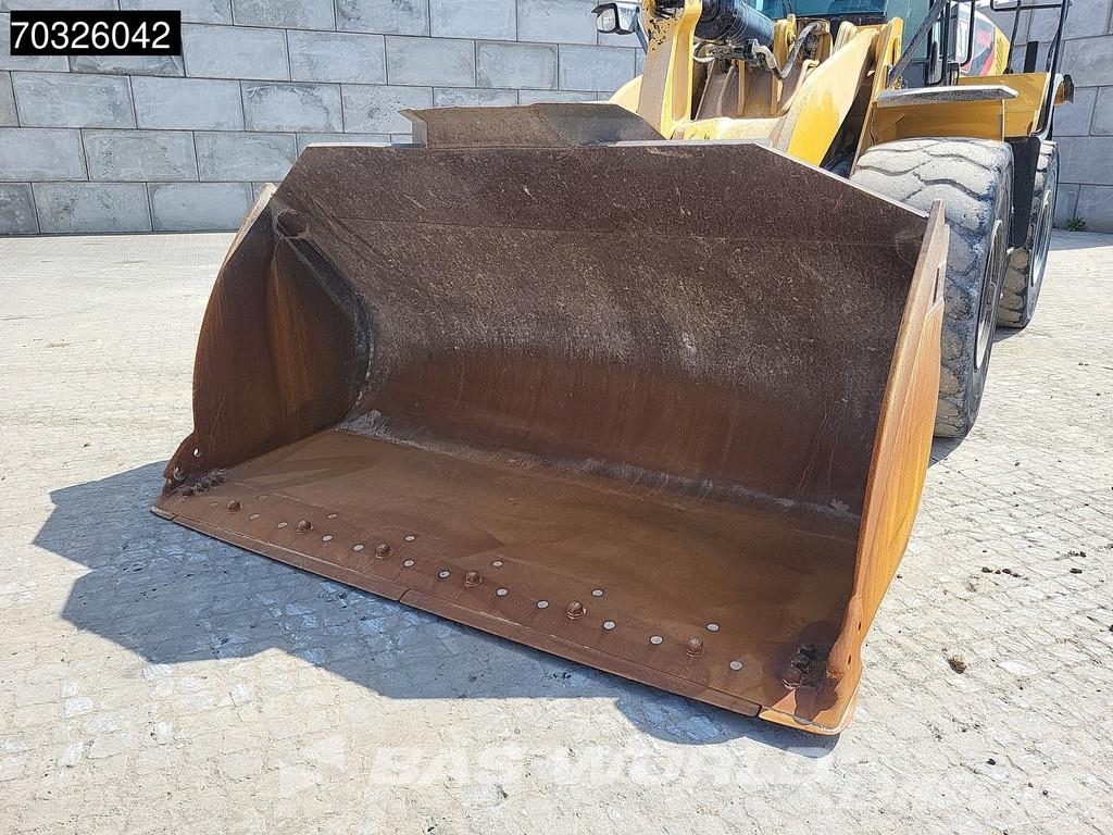 CAT 966 K Cargadoras sobre ruedas