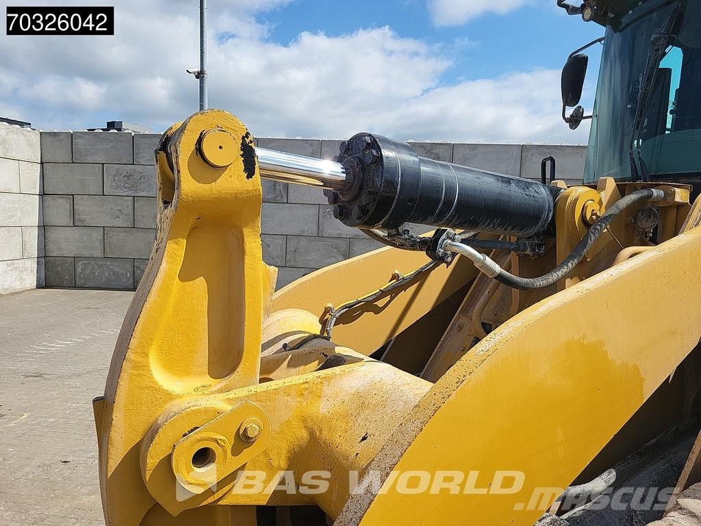 CAT 966 K Cargadoras sobre ruedas