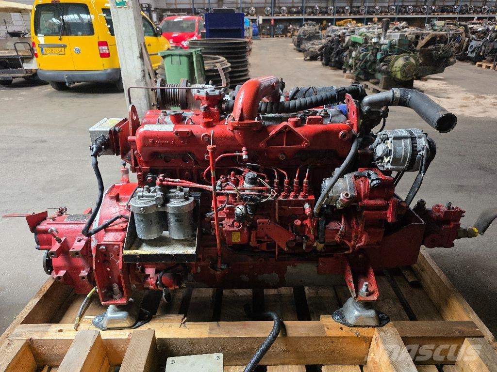 Iveco 8361SM21 Motores