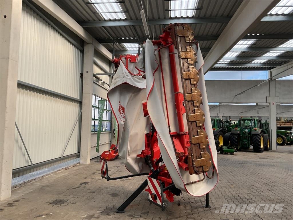 Kuhn GMD 8730-FF Maaikneuzers