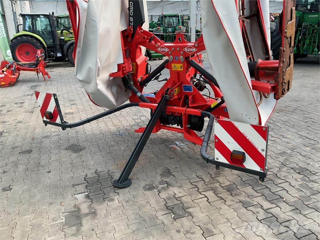 Kuhn GMD 8730-FF Maaikneuzers