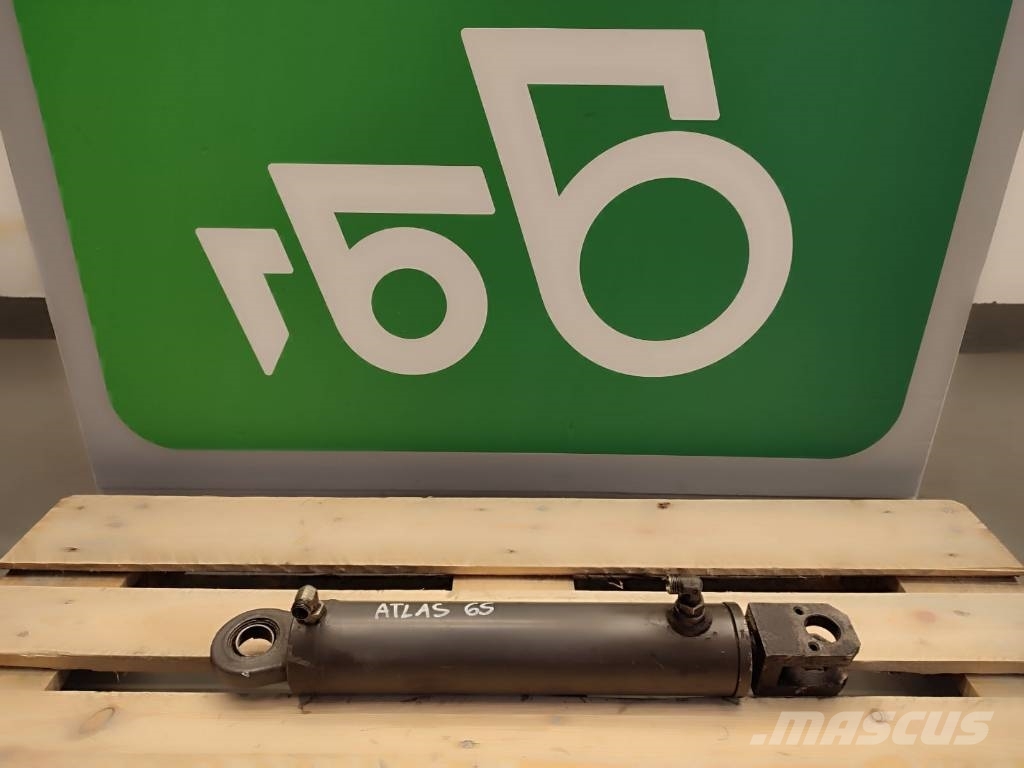 Atlas AR65 hydraulic steering assist cylinder هيدروليات