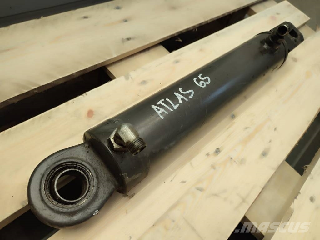 Atlas AR65 hydraulic steering assist cylinder هيدروليات