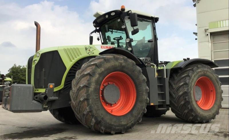 CLAAS XERION 5000 TRAC 트랙터