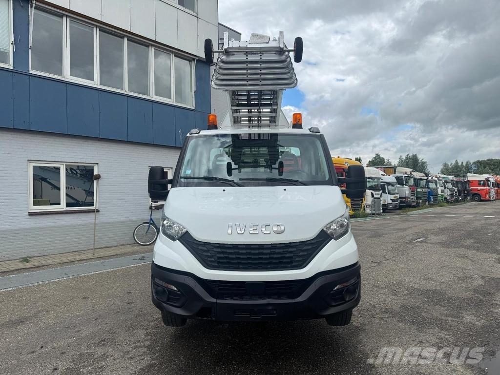 Iveco Daily 35-120 EURO 6 + Lift 30m BÖCKER - 400kg Plataformas sobre camión