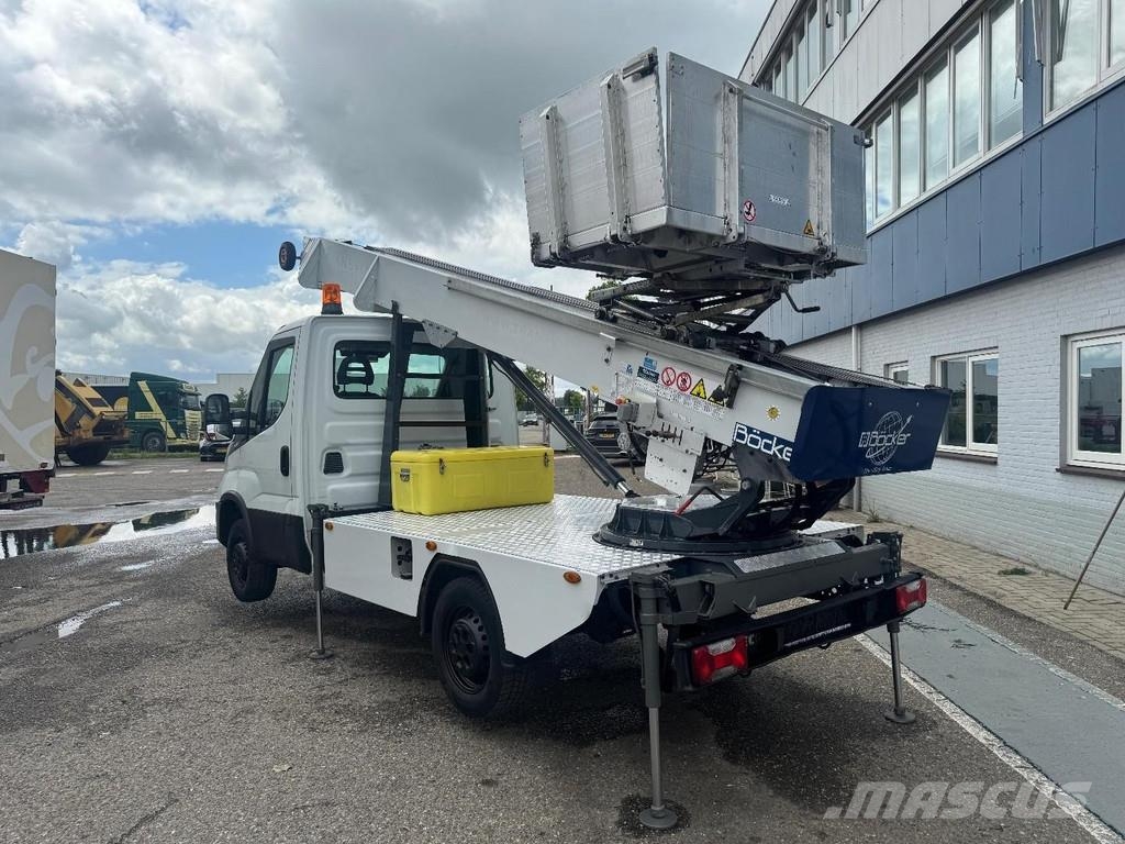 Iveco Daily 35-120 EURO 6 + Lift 30m BÖCKER - 400kg Plataformas sobre camión