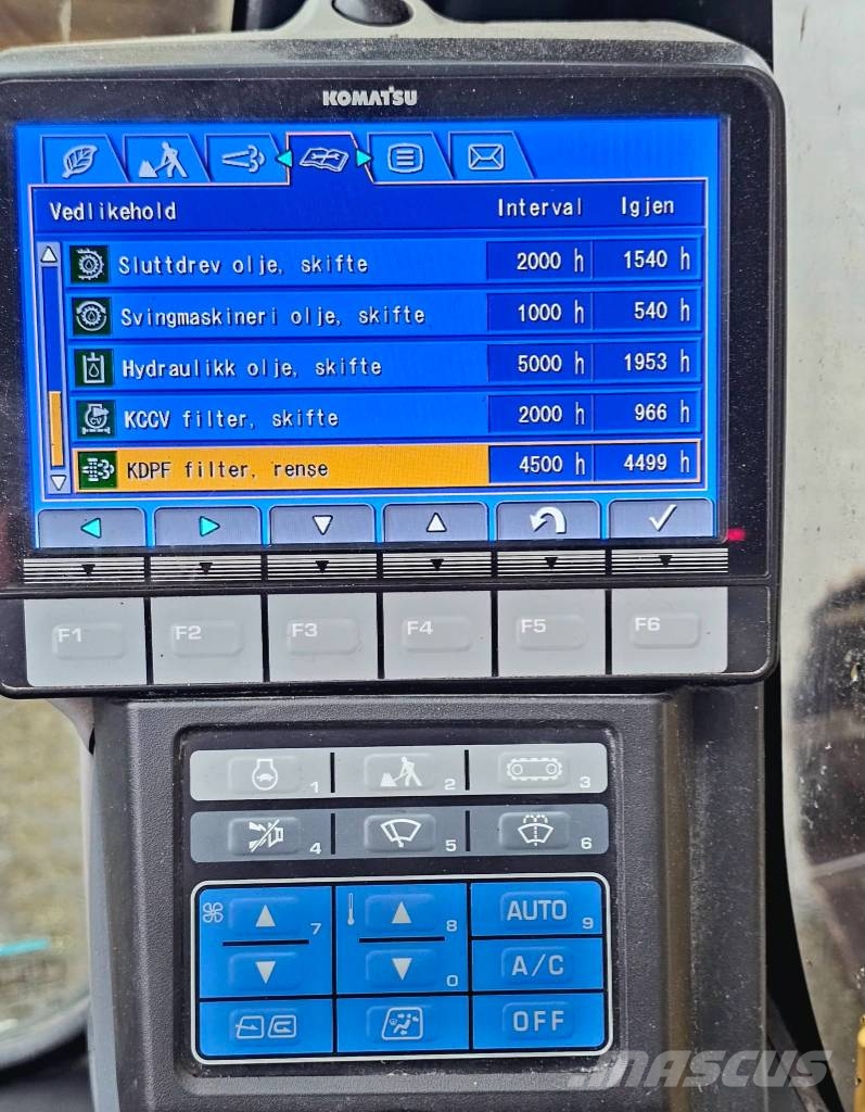 Komatsu PC 210 LC-10 Beltegraver