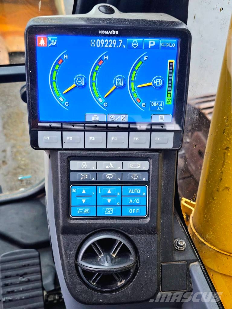 Komatsu PC 210 LC-10 Beltegraver