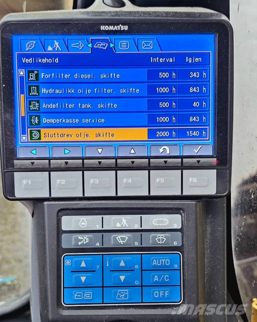 Komatsu PC 210 LC-10 Beltegraver