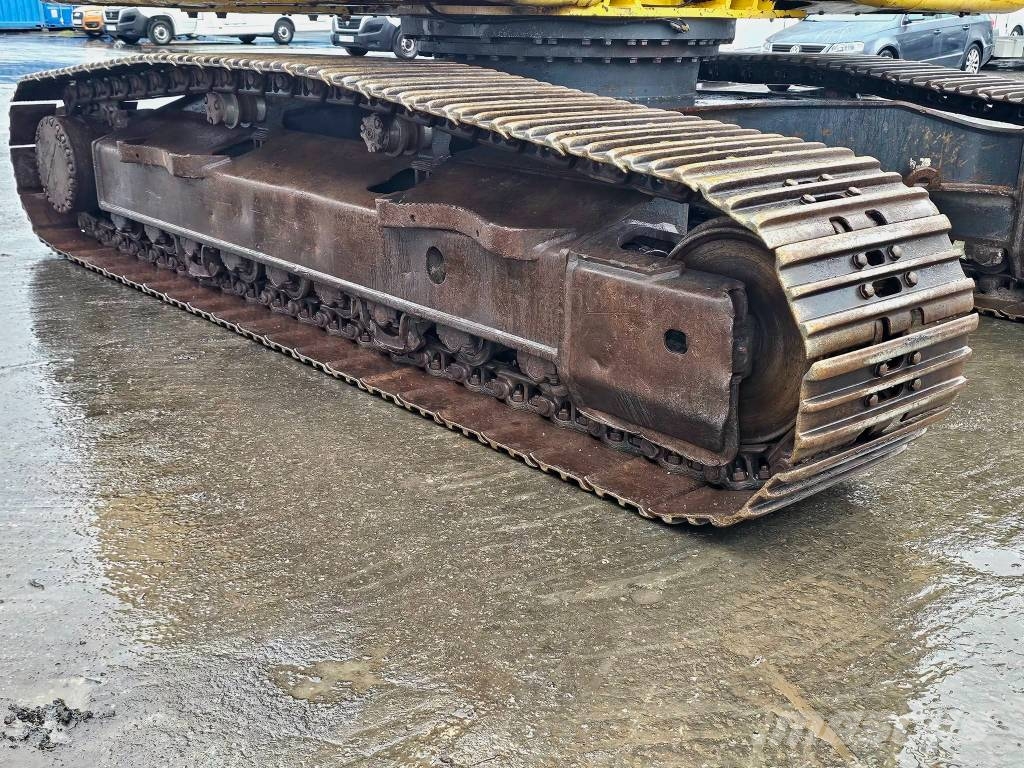 Komatsu PC 210 LC-10 Beltegraver