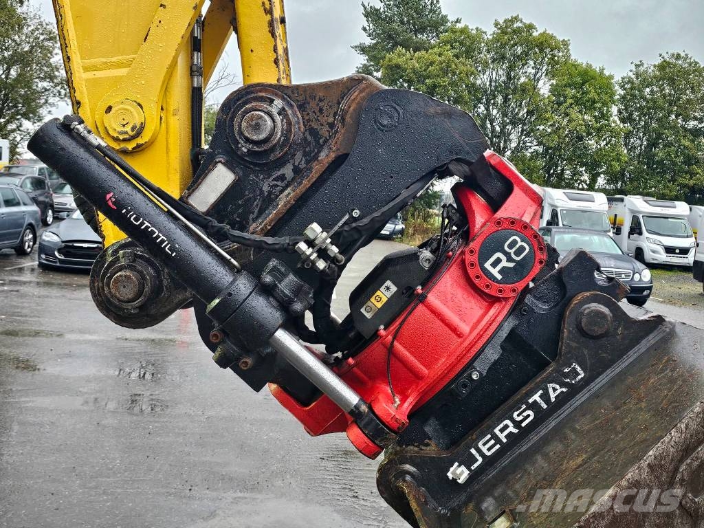 Komatsu PC 210 LC-10 Beltegraver