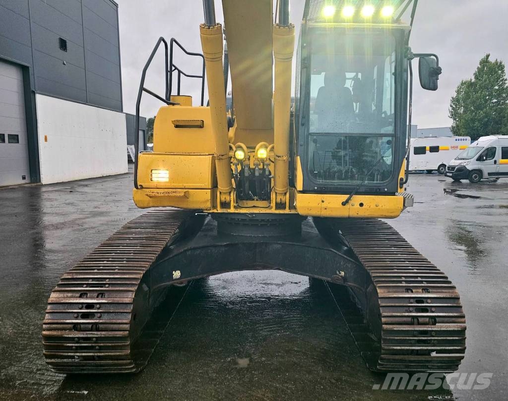 Komatsu PC 210 LC-10 Beltegraver