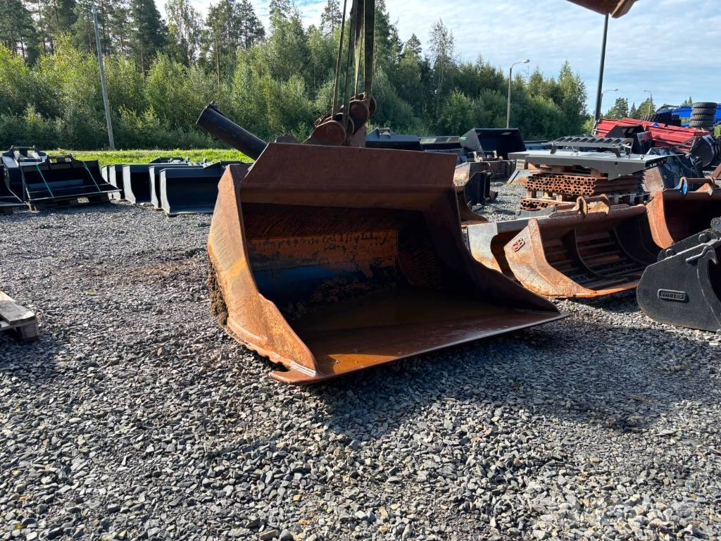 Kallistuva Luiskakauha 1900mm NTP10 Cucharones