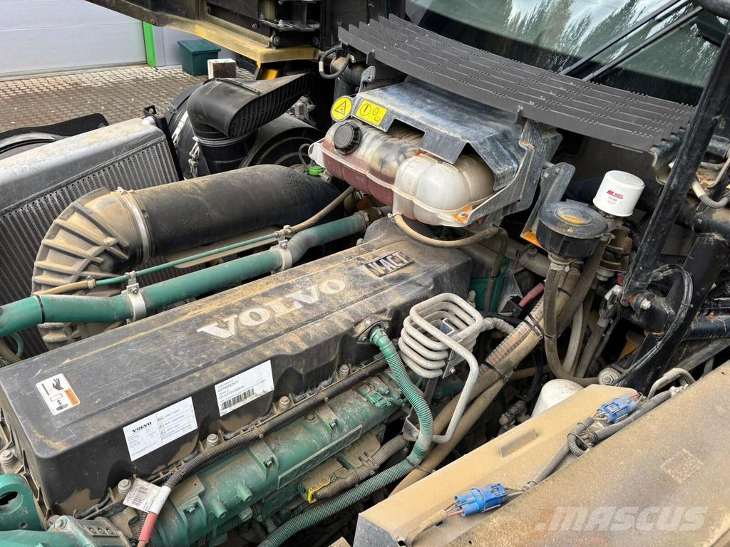 Volvo A35G Dumper - Knickgelenk