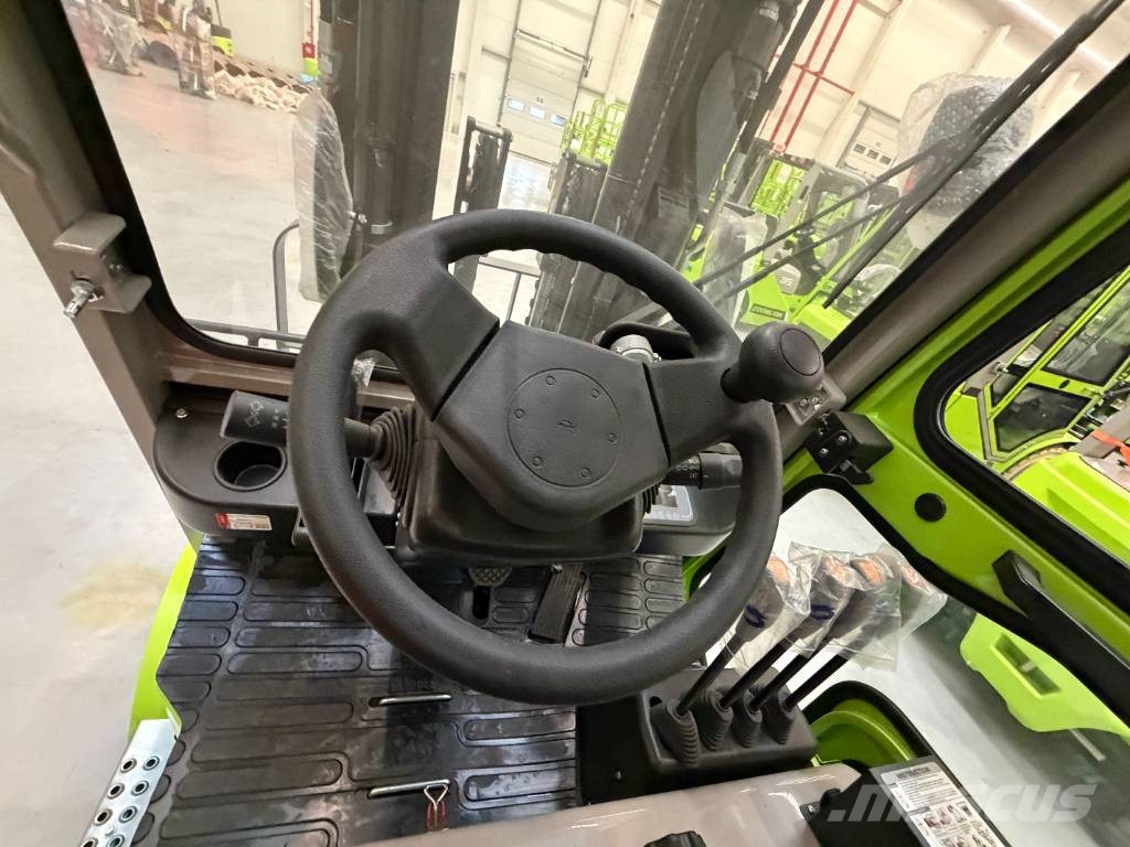 Zoomlion FB25 Sähkötrukit