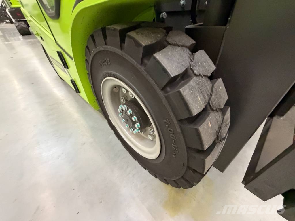 Zoomlion FB25 Sähkötrukit