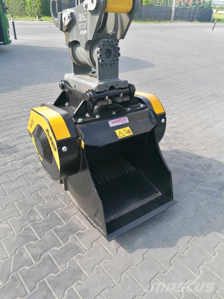 MB Crusher C50 Brecherlöffel