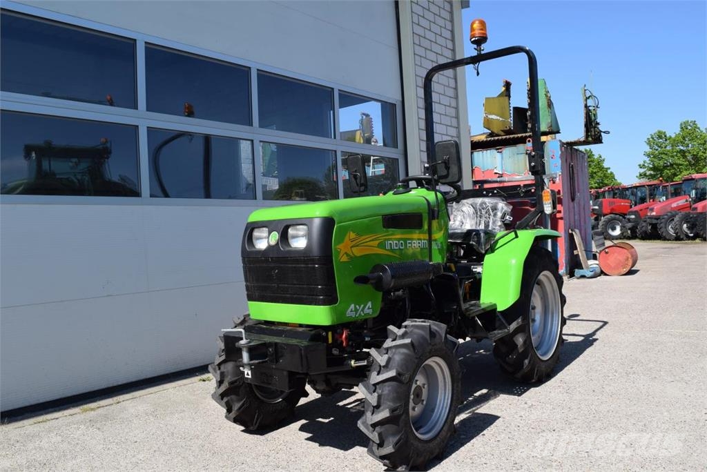 Klein-/Schmalspurtraktor INDO 1026 Traktoren
