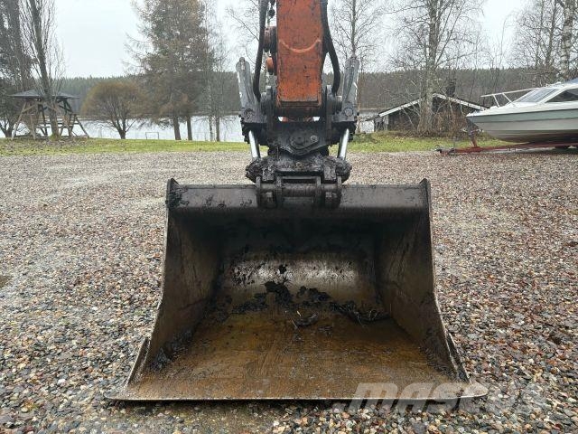 Hitachi ZX135US-5B Bageri gusjeničari