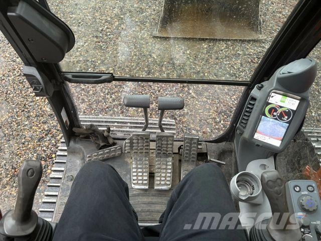 Hitachi ZX135US-5B Roomikekskavaatorid