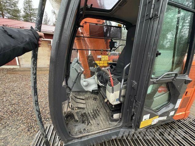 Hitachi ZX135US-5B Roomikekskavaatorid