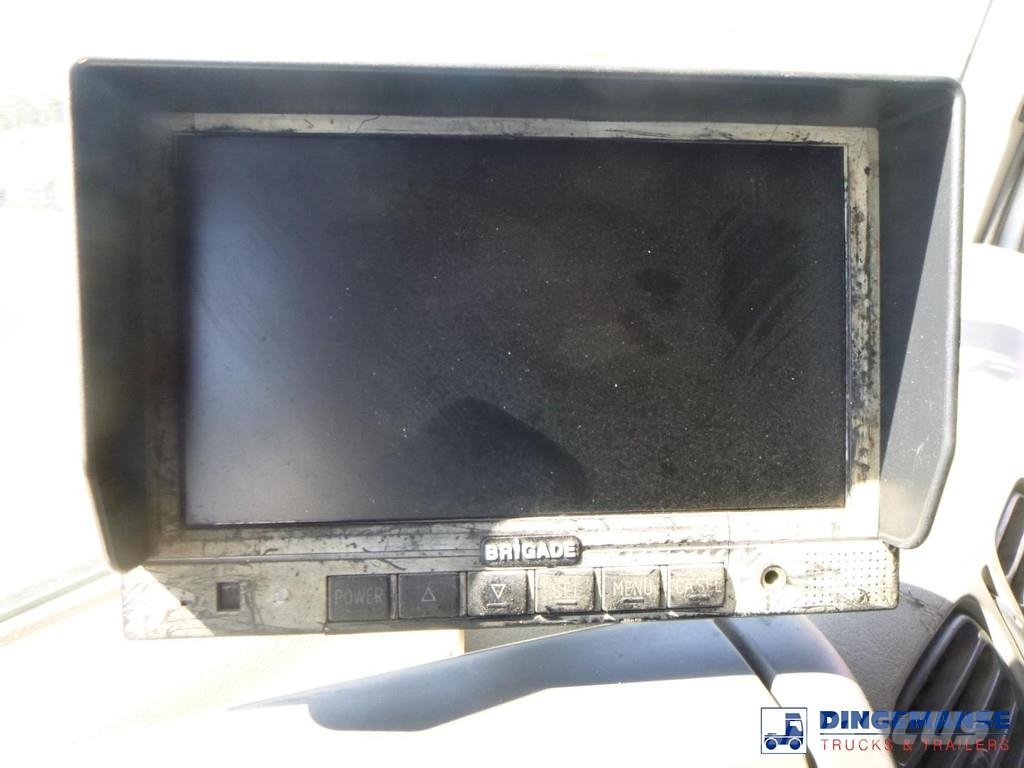 Renault Premium 270 dxi 4x2 fuel tank 13.7 m3 / 4 comp Tankwagen