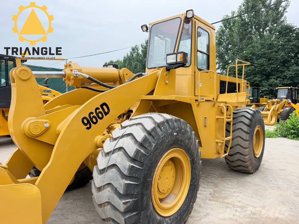 CAT 966 D Pyöräkuormaajat