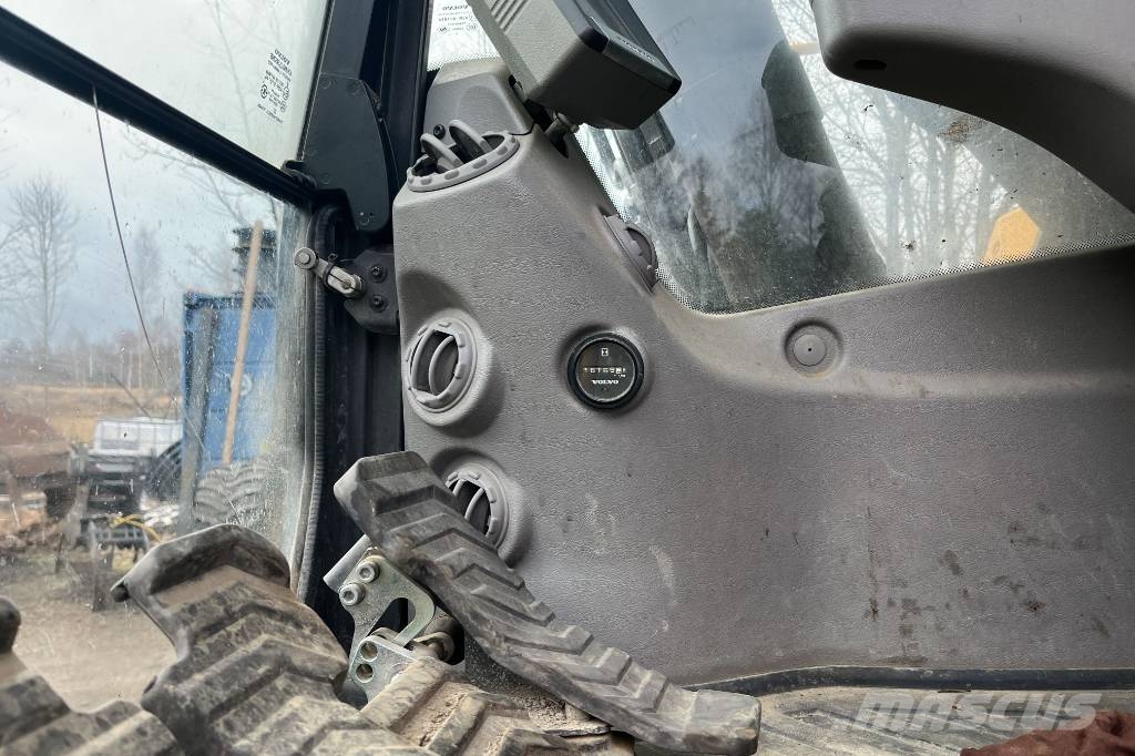 Volvo EC 240 C L Roomikekskavaatorid