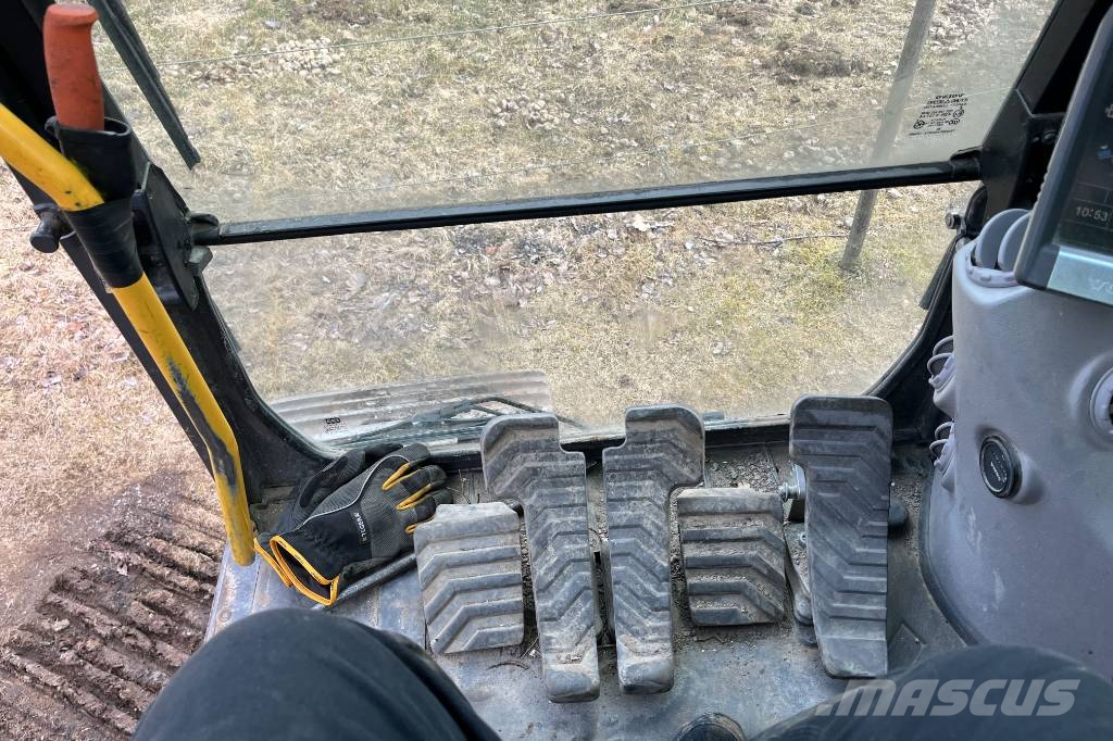 Volvo EC 240 C L Roomikekskavaatorid