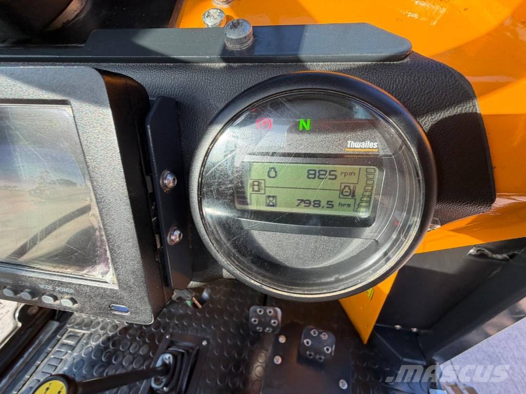 Thwaites MACH2366 側卸礦車