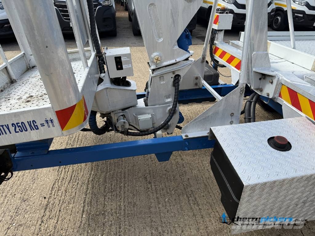 Iveco Daily Multitel MJ201 Cherry Picker Автовишки на базі вантажівки