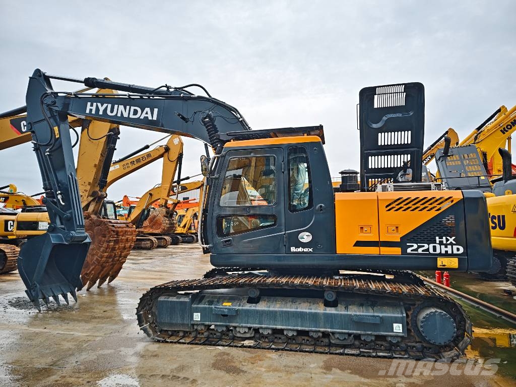 Hyundai HX 220 HD Midibagger 7t - 12t