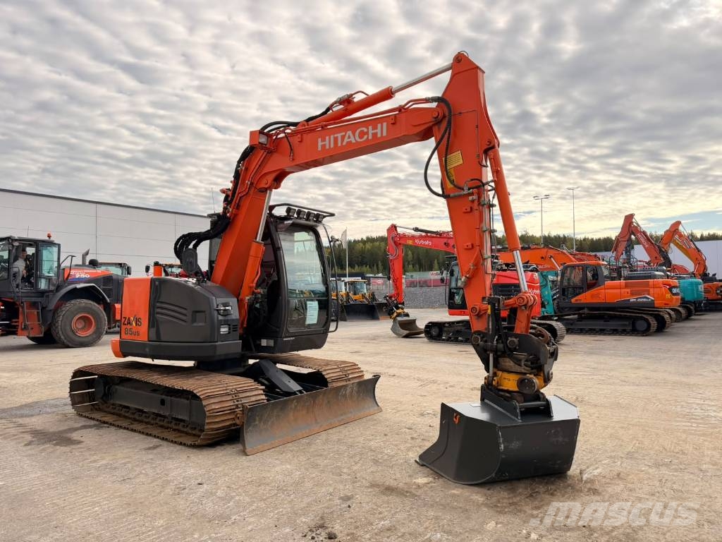 Hitachi ZX 85 US-5 A 800mm telat Väikeekskavaatorid 7t-12t