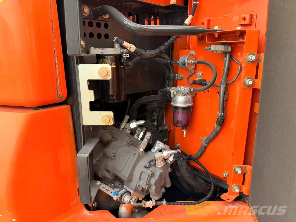 Hitachi ZX 85 US-5 A 800mm telat Väikeekskavaatorid 7t-12t