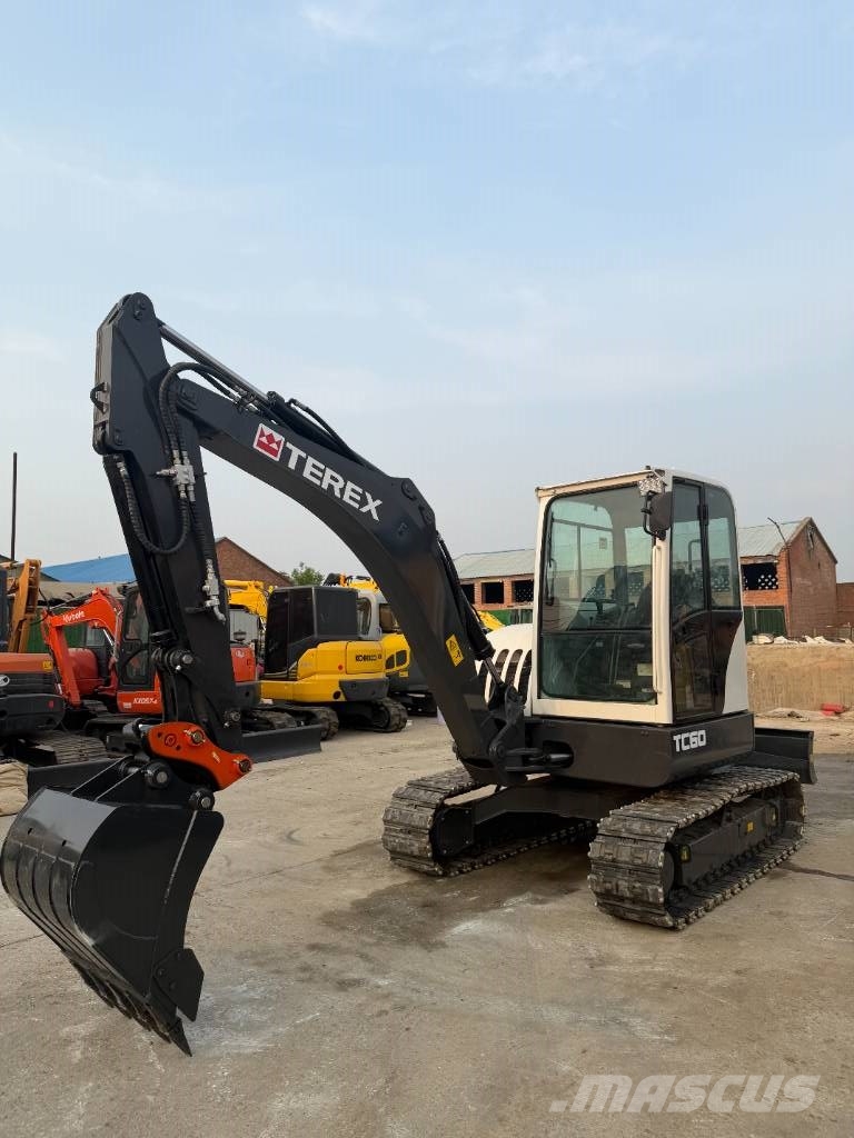 Terex TC 60 소형 굴삭기 7톤 미만