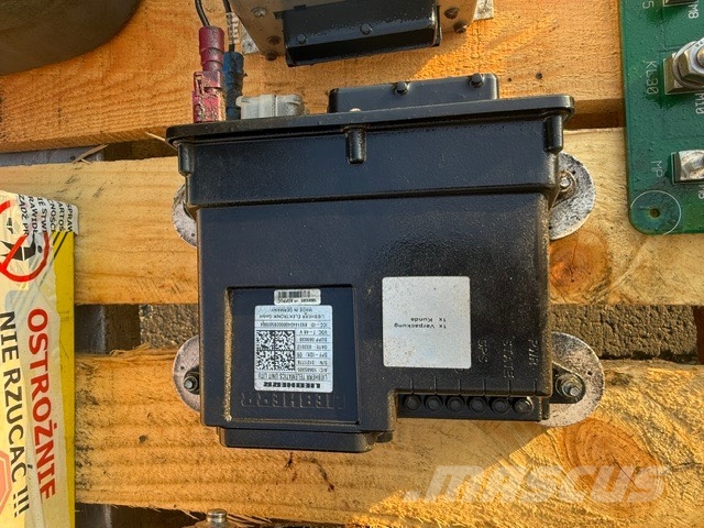 Liebherr L 566 USED ELCTRIC PARTS CAB Componentes electrónicos