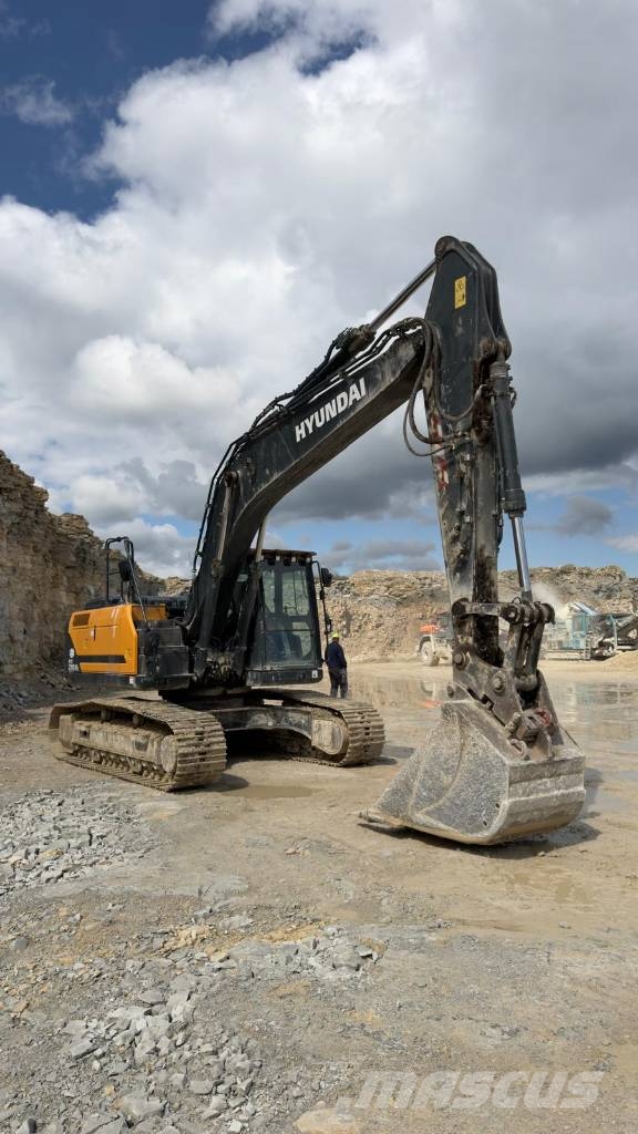 Hyundai HX 210 AL Excavadoras sobre orugas