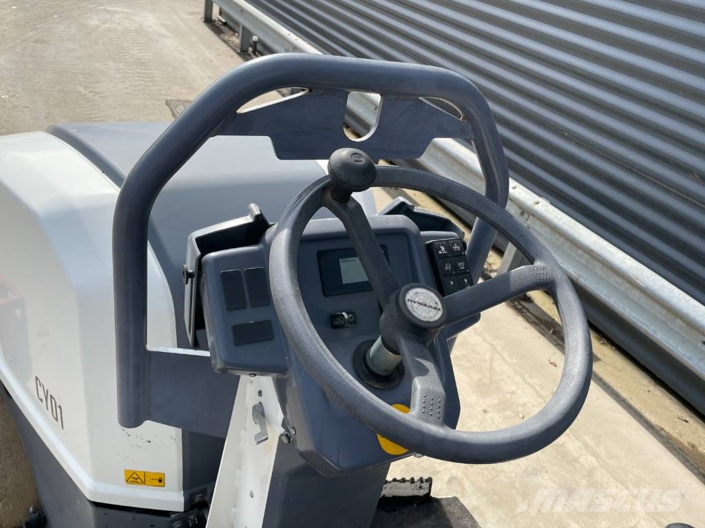 Dynapac CC1200C Kombinētie veltņi