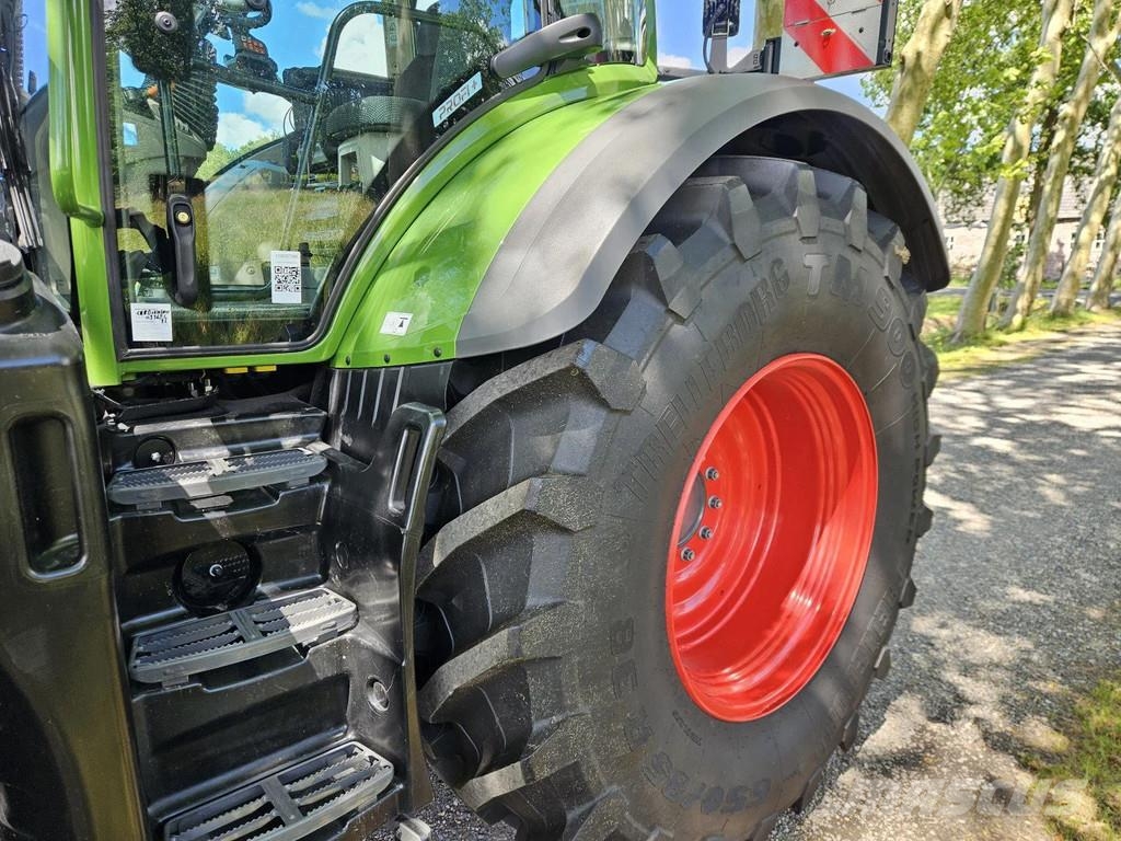 Fendt 724 Gen7 Profi Plus (720 722 726 728) Tractors