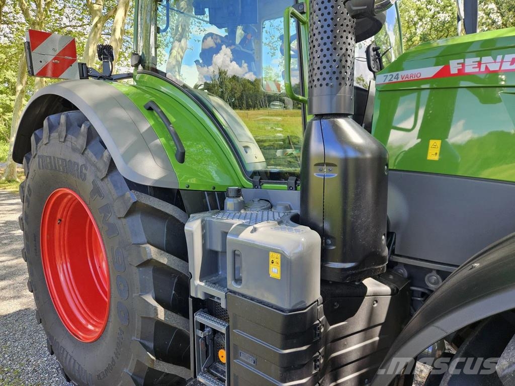 Fendt 724 Gen7 Profi Plus (720 722 726 728) Tractors