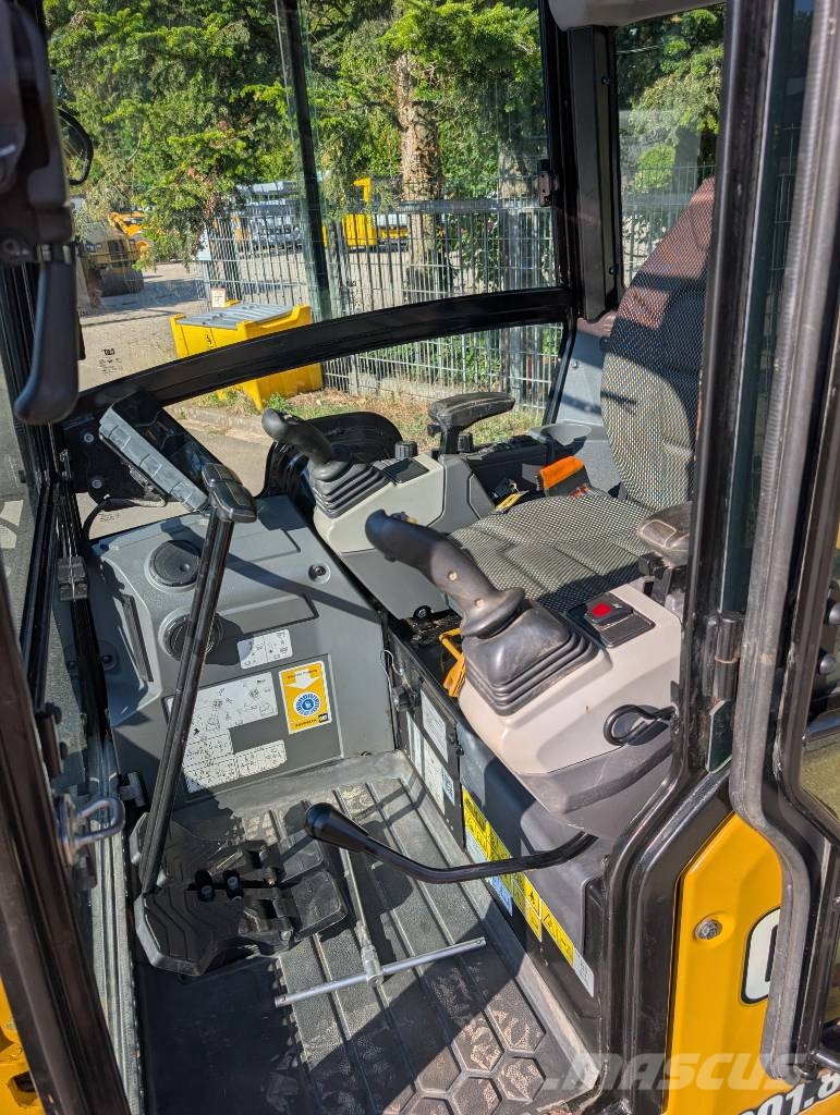 CAT 301.8 حفارات صغيرة أقل من 7 طن (حفارات صغيرة)