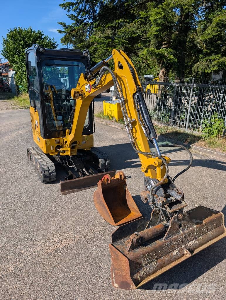 CAT 301.8 حفارات صغيرة أقل من 7 طن (حفارات صغيرة)