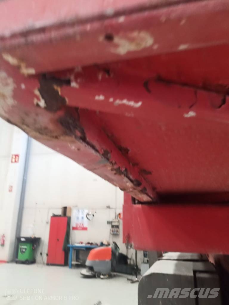 Haulotte H 15 SX Scissor lifts