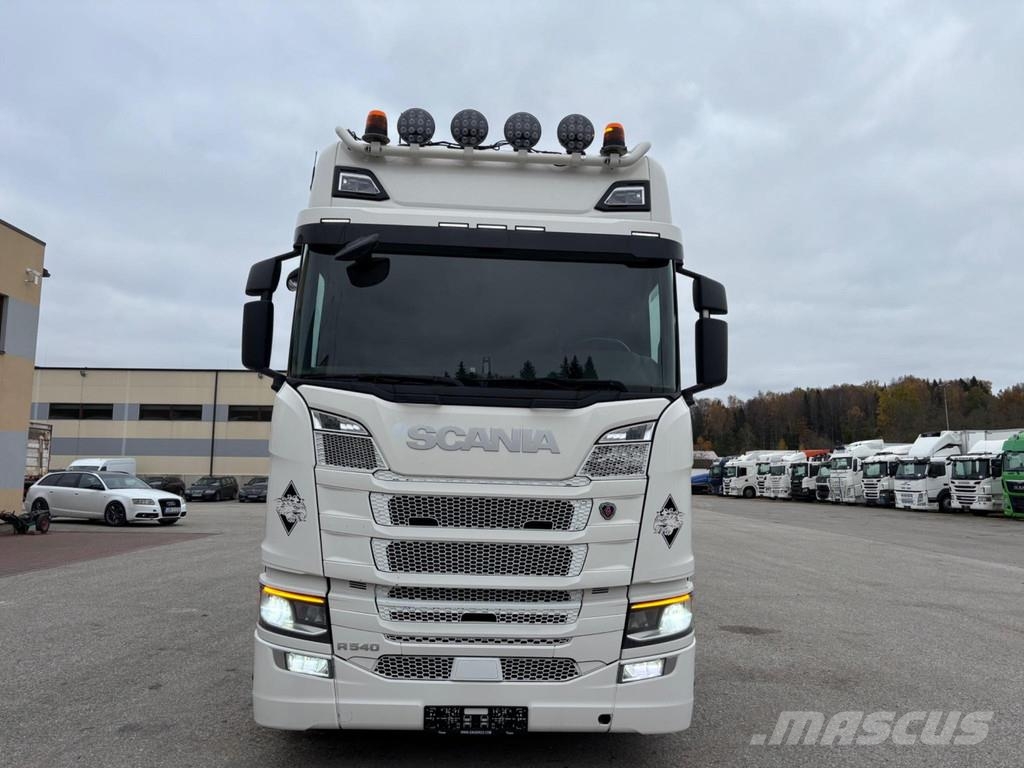 Scania R540 6x2 EURO6 + RETARDER WB 3150mm Седельные тягачи