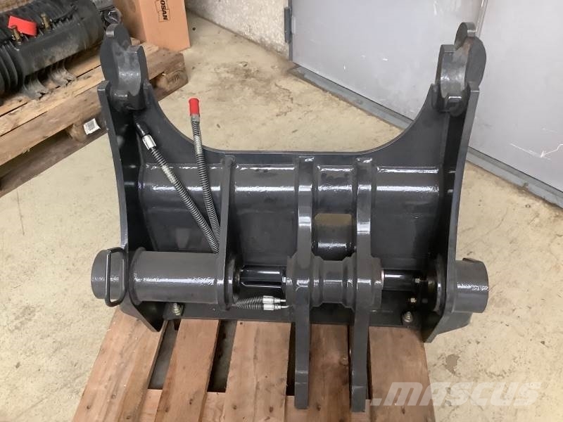 Bobcat Schnellwechsler TL470 ماكينات زراعية - غير ذلك