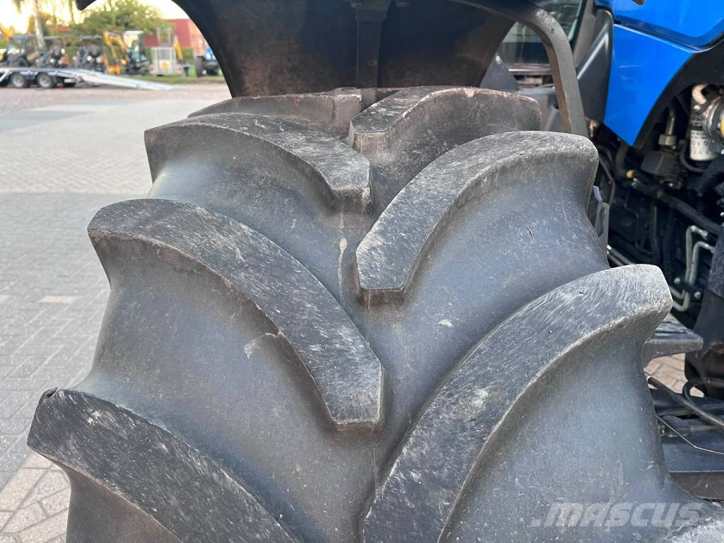 New Holland T7.245 AC Traktoriai