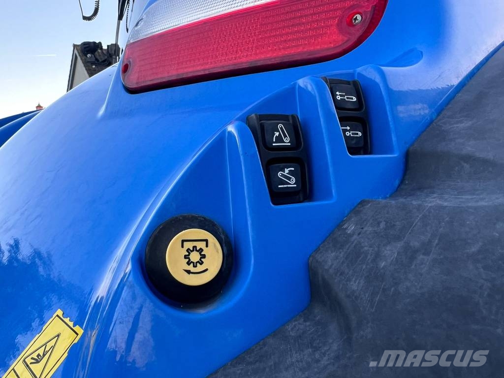 New Holland T7.245 AC Traktoriai