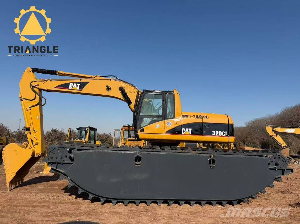 CAT 320 C L Amfibijski bagri
