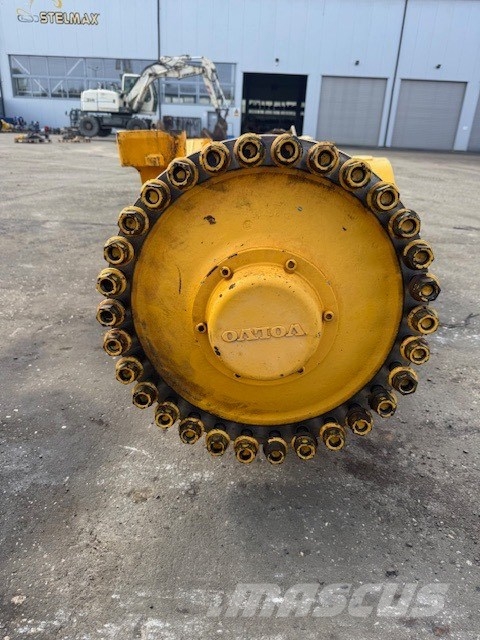 Volvo L 220 F USED REAR AXLES Осі
